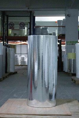 Étiquette en rouleau BOPP transparente Matériaux autocollant 50 μm Épaisseur de face Adhésif acrylique