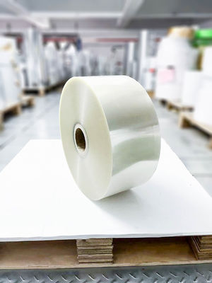 Matériau d' étiquette BOPP transparent, rouleau jumbo de papier auto-adhésif