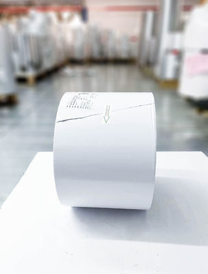 Bon prix Collage amovible Type d'étiquette PE Matériau auto-adhésif Certifié SGS Ordinaire Adhésif en ligne