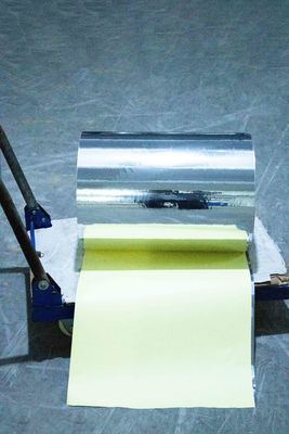 Bon prix Auto-adhésif Auto-adhésif papier en rouleau 50 argent clair PET ((Coating) adhésif acrylique 140 jaune en ligne